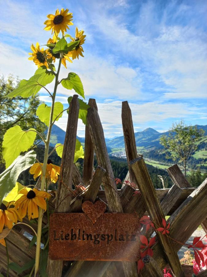 基茨比厄尔Hahnenkammblick别墅 外观 照片